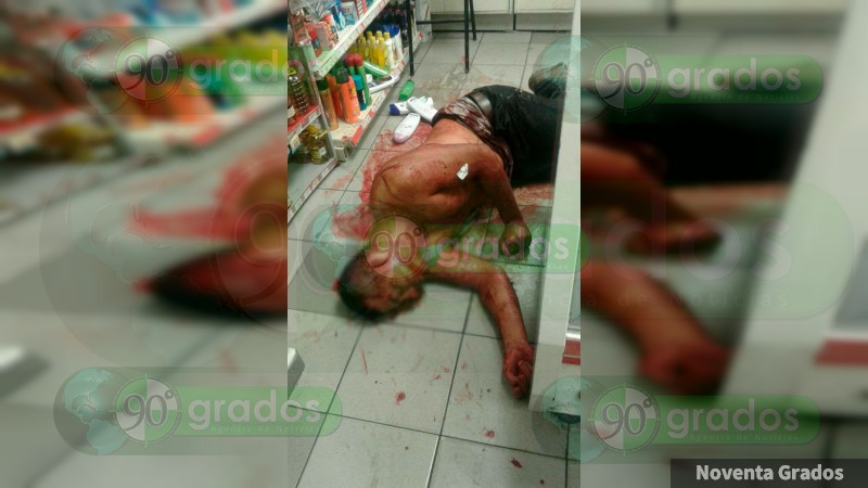 Asesinan a un taxista dentro de un OXXO en Acapulco, Guerrero 