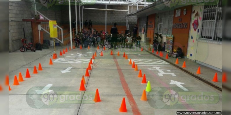 Imparten taller de educación vial a preescolares en Zitácuaro, Michoacán - Foto 2 
