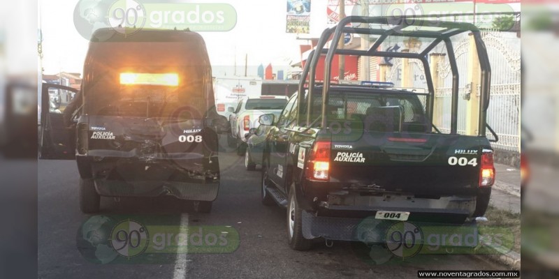 Uruapan: Choca torton patrulla de la Policía Michoacán, hay tres heridos - Foto 0 