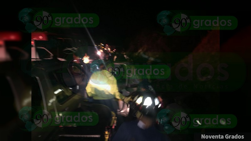 Choque deja 14 heridos en Salvador Escalante, Michoacán - Foto 6 