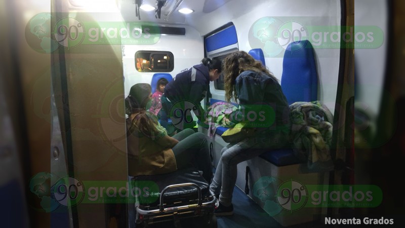 Choque deja 14 heridos en Salvador Escalante, Michoacán - Foto 9 