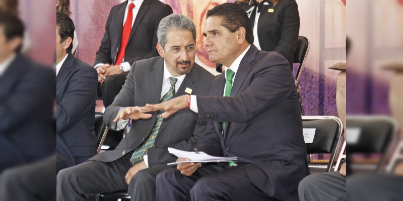 Arte y cultura, aspectos fundamentales para la paz social: Medardo Serna 