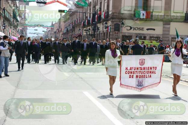 Desborda el fervor patrio durante Desfile Conmemorativo por el 205 aniversario de la Independencia - Foto 7 