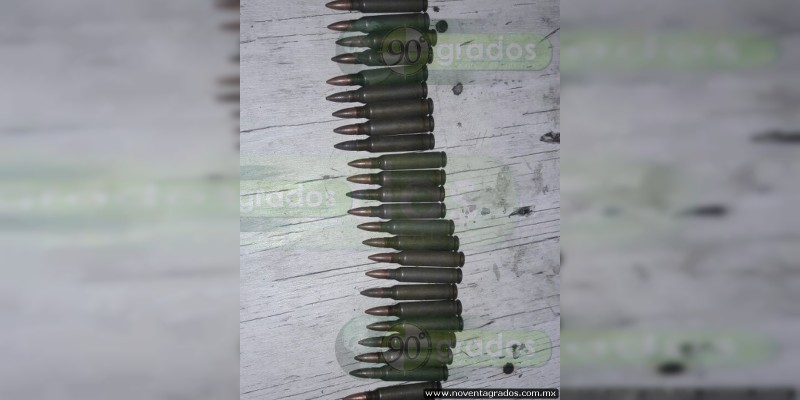 Detienen a sujeto con munición y moto robada en Uruapan, Michoacán - Foto 2 