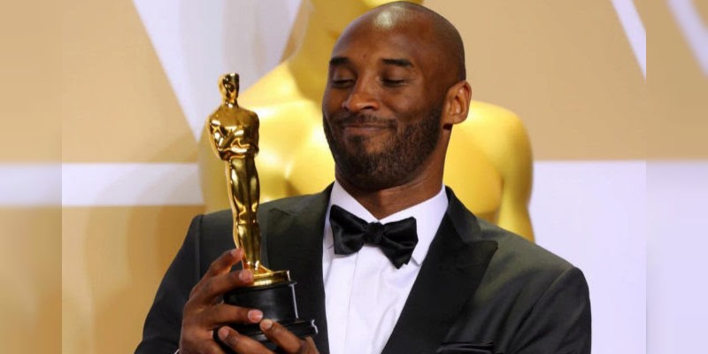 Kobe Bryant se convierte en el primer basquetbolista en ganar un Oscar  