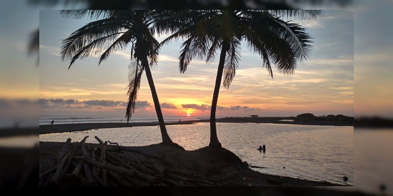 Torneos, exposiciones y las mejores playas esperan a vacacionistas en la costa de Michoacán  - Foto 1 