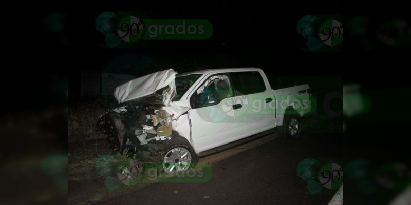 Muere un hombre en accidente vial en Santiago Tangamandapio - Foto 2 