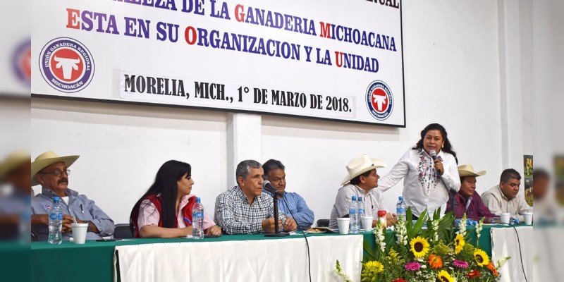 Belinda Iturbide manifiesta respaldo al sector ganadero 