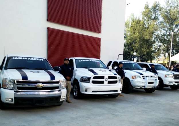 Realizan entrega de 47 patrullas a la Fuerza Rural de Michoacán 