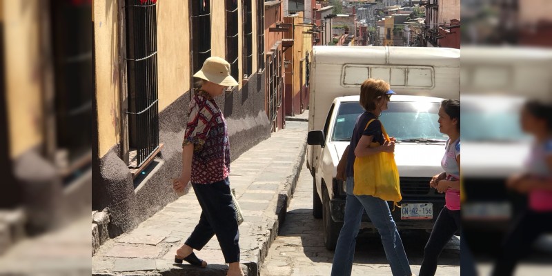 Sorprenden a la actriz Meryl Streep vacacionando en Guanajuato - Foto 1 