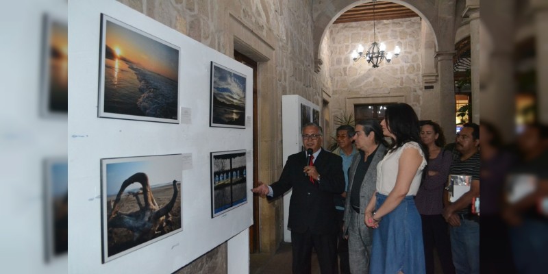 Presenta el periodista Isauro Gutiérrez muestra fotográfica en Morelia - Foto 0 