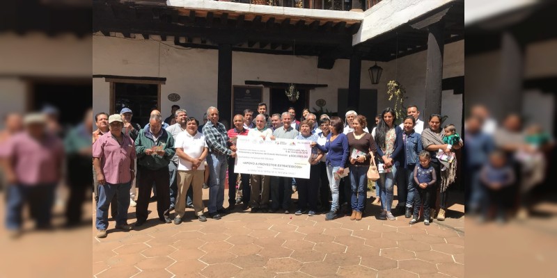Instalan en Pátzcuaro el primer Centro de Impulso a la Producción Artesanal 