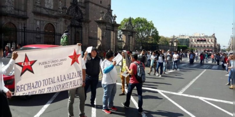 CUL cierra calles del centro histórico en Morelia 