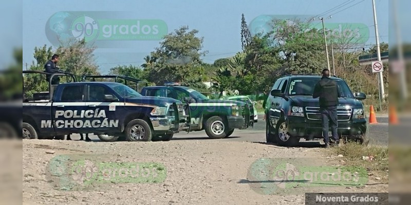 Candidato a Alcalde denuncia a policías de Lázaro Cárdenas por robo de vehículo - Foto 0 