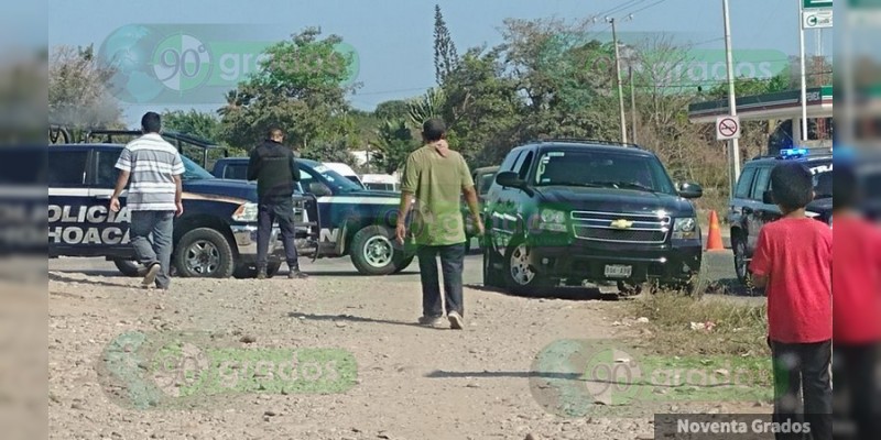 Candidato a Alcalde denuncia a policías de Lázaro Cárdenas por robo de vehículo - Foto 1 
