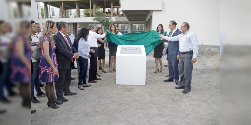 Supervisan construcción de nuevo edificio de posgrado en la Universidad Michoacana - Foto 1 