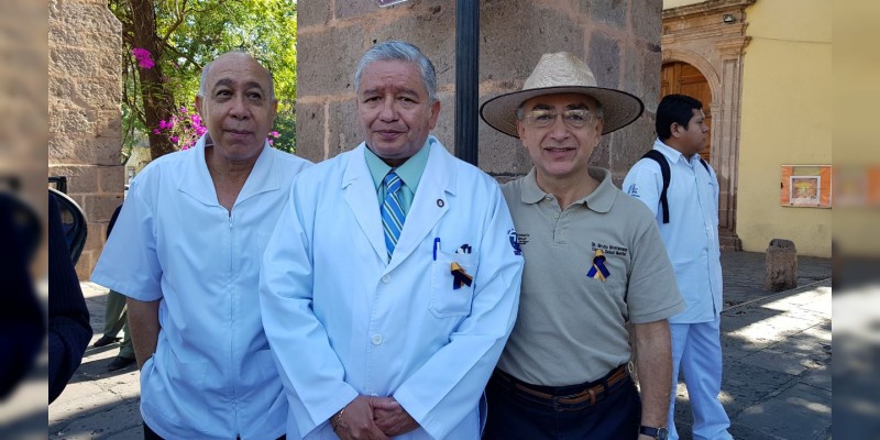Realizan desfile conmemorativo del Día Michoacano sin Fumar - Foto 1 