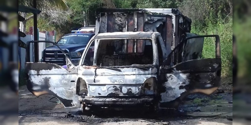Incendio de vehículo en la autopista de Apaseo El Grande, en Guanajuato  