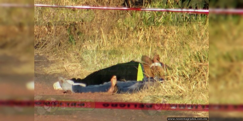 Encobijados y embolsados dejan dos cadáveres en Jalisco 