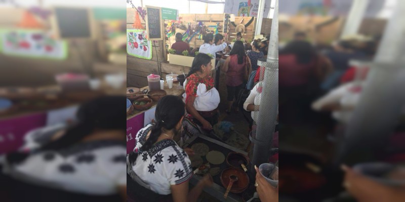 Destacada afluencia de visitantes en el Festival de la Gastronomía Michoacana 