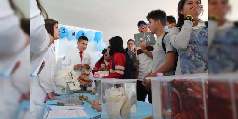 A mayor cobertura de educación, mejor calidad de vida: Medardo Serna - Foto 0 