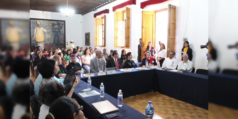 UMSNH coadyuva en la construcción de puentes en vez de muros en el tema migratorio: Rodríguez Parra 