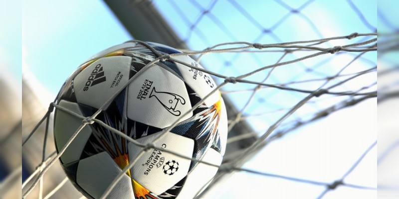La UEFA autoriza 4 cambios durante sus partidos 