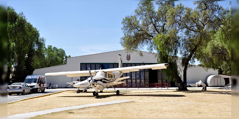 Reacreditan programa de Ingeniería Aeronáutica del IPN 