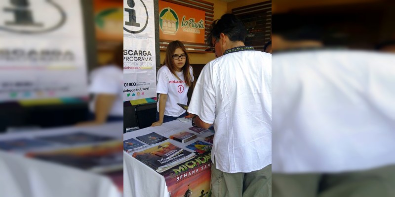 Instalan 20 módulos de atención a turistas en las siete regiones turísticas de Michoacán - Foto 0 