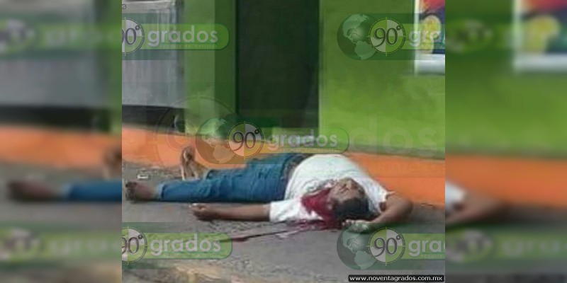 Motosicarios ejecutan a dos en plena vía pública de Acapulco, Guerrero  - Foto 0 