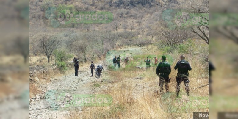 Encuentran cadáver encobijado y mensaje en Jacona, Michoacán  - Foto 1 