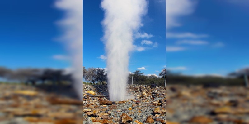 En Ixtlán de los Hervores, el Parque Eco-Turístico "El Geiser" - Foto 0 