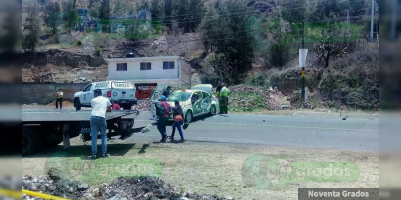 Muere una mujer en accidente en la carretera Morelia – Ciudad Hidalgo - Foto 1 