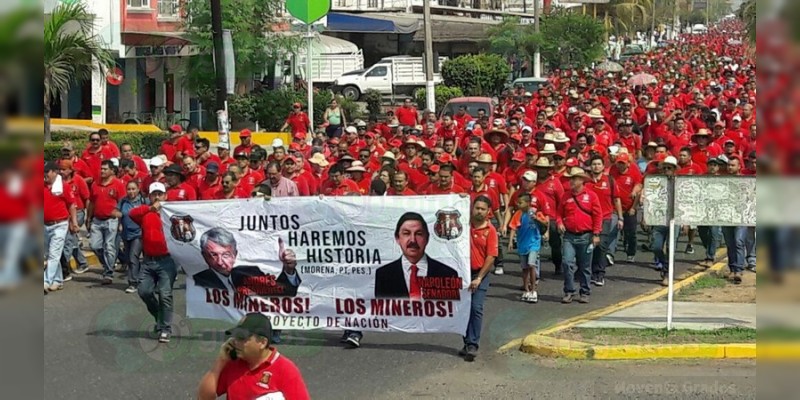 Conmemoran un aniversario más del "Jueves Negro" en Lázaro Cárdenas, Michoacán - Foto 0 