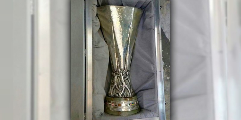 Copa de la Europa League es robada en Guanajuato 