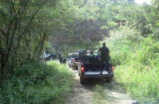 Muere líder de autodefensas y otra persona tras balacera en Parácuaro, Michoacán 