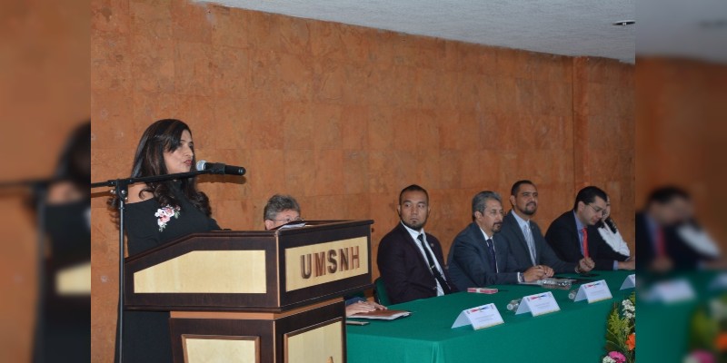 Hoy más que nunca el país requiere de una mejor educación: Rector - Foto 1 