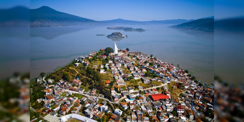 Investigan configuración del paisaje michoacano a partir de la tradición oral 