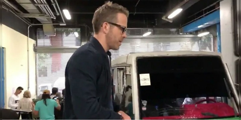 Ryan Reynolds abordó un microbús en la Ciudad de México 