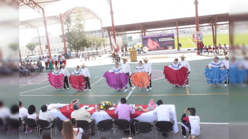 Antorcha Magisterial realiza el primer Concurso de Bailes Regionales 
