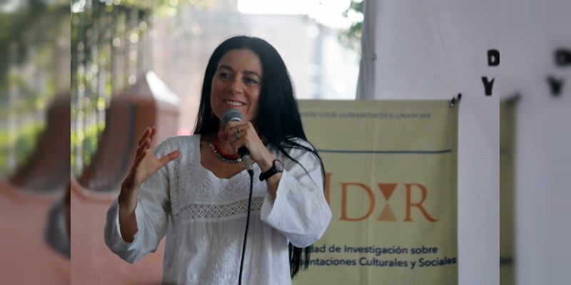 Sandra Lorenzano en la Fiesta del Libro y la Rosa 2018 - Foto 0 