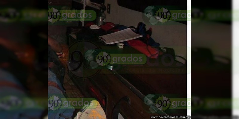 Zamora: Muere adolescente al chocar contra caballo, hay dos heridos  