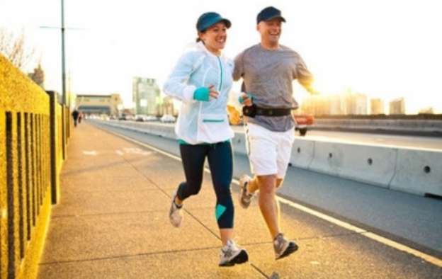 Aumento de la actividad física disminuye riesgo de morir en personas diagnosticadas con cáncer 