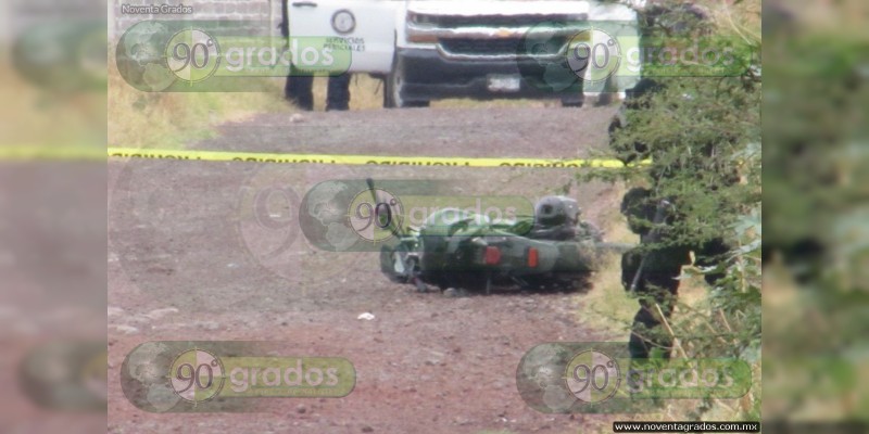 Asesinan a padre e hijo sobre camino de tierra en Zamora, Michoacán - Foto 1 