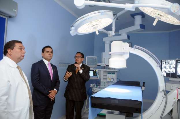 Inaugura Silvano Aureoles remodelación del Centro Estatal de Atención Oncológica - Foto 1 