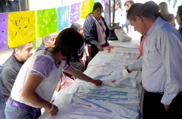 Necesario apoyar y valorar el arte popular michoacano: Marco Lagunas - Foto 1 