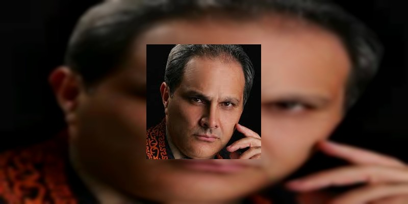 El tenor Octavio Arévalo, de visita en la Casa de Hidalgo - Foto 0 