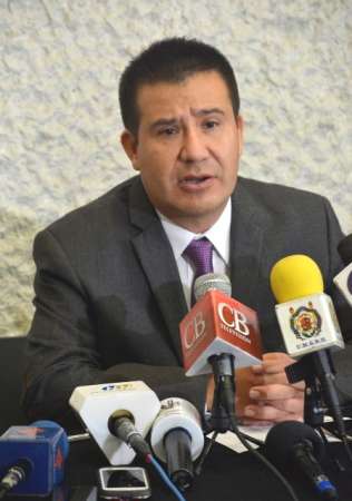 Investigador de la UMSNH patenta Geopolímero antibacterial - Foto 1 