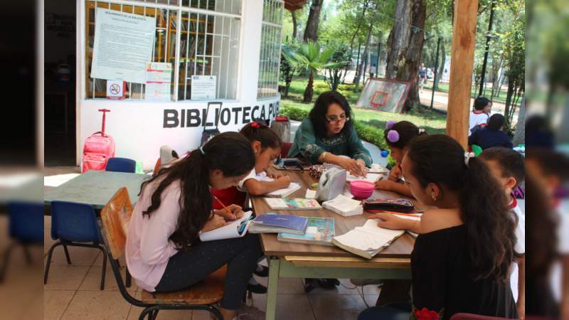 La Bibliotequita del Bosque se mantiene como la de mayor flujo de usuarios de todas las de la entidad - Foto 1 