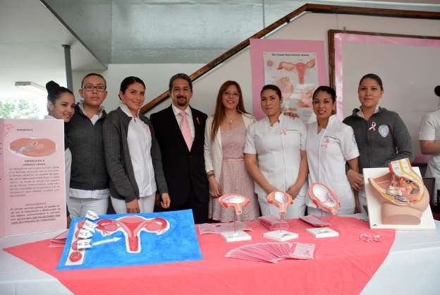 Campaña permanente contra el cáncer en mujeres, anuncia rector de la UMSNH - Foto 0 
